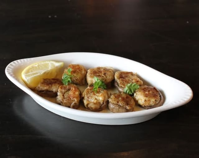 Crabmeat Stuffed Mushrooms - 2 Dozen.